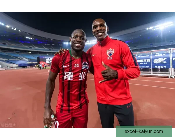 Vini进球后标志性庆祝动作引发球迷热议，状态持续提升